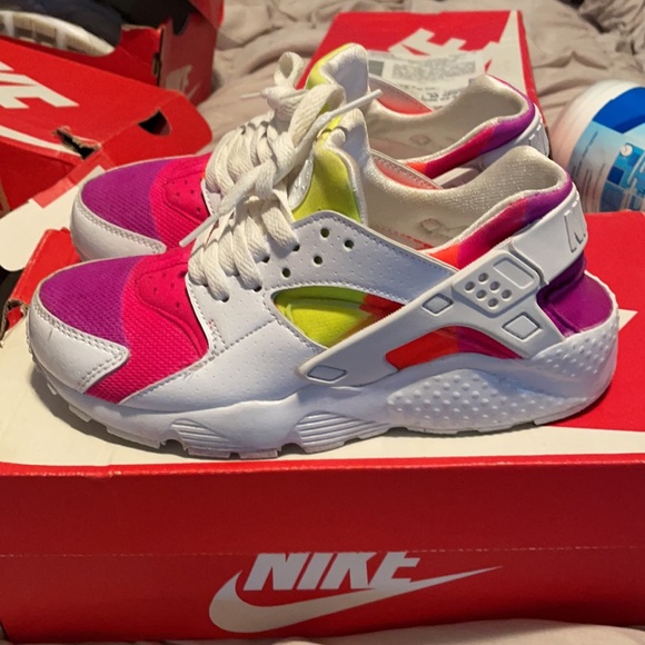 Multicored custom Nike Huarache 4youth - Picture 2 of 4